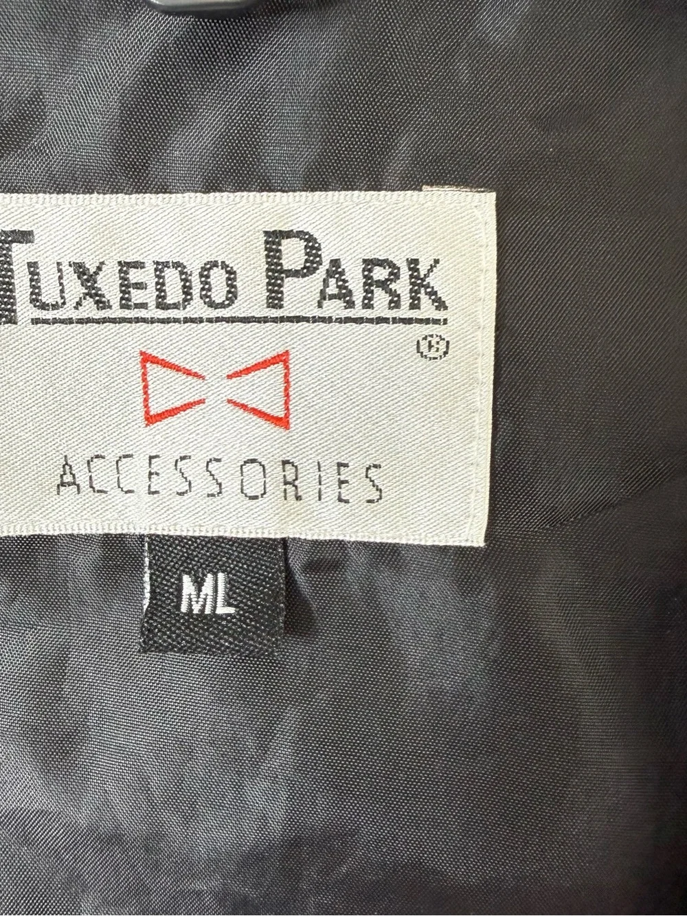 Tuxedo Park Camouflage Tuxedo Vest Size ML Real Tree Camo Wedding Prom